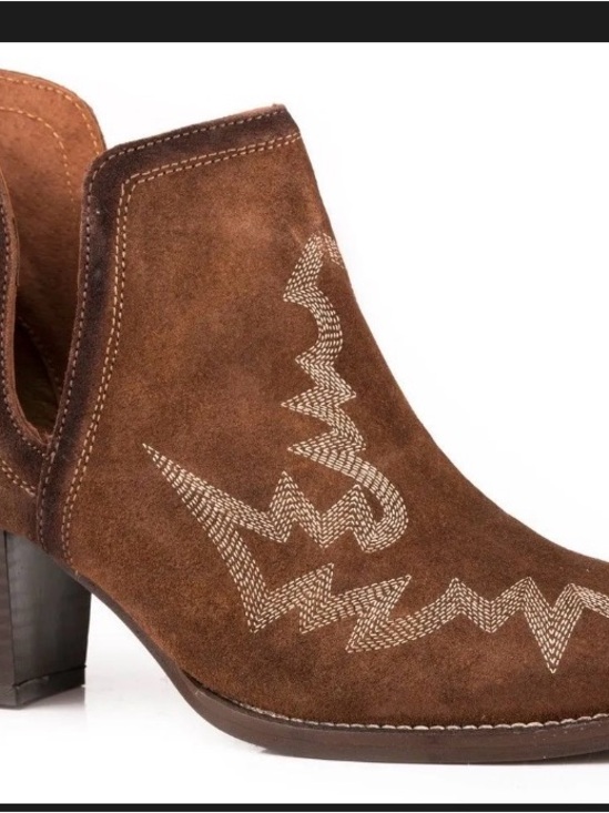 Roper Shoes - Roper Brown Suede Western Ankle Bootie with Contrast Stitching